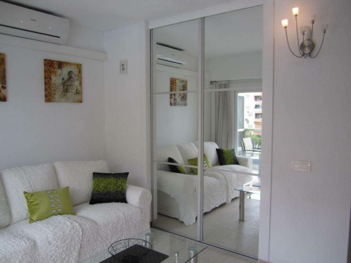Hotel Apartamento Pyr Fuengirola Private Sunny Pool Side מראה חיצוני תמונה