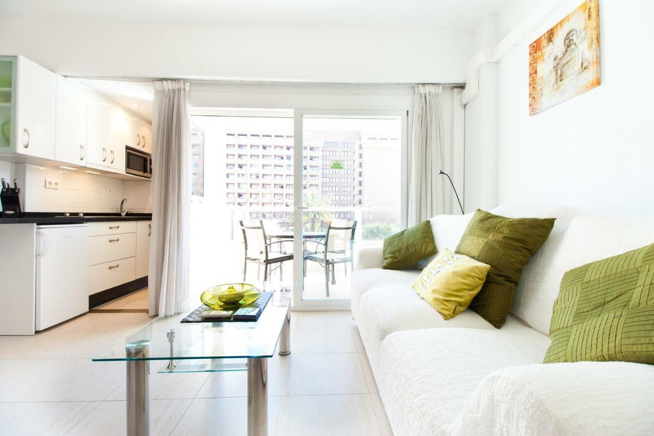 Hotel Apartamento Pyr Fuengirola Private Sunny Pool Side מראה חיצוני תמונה