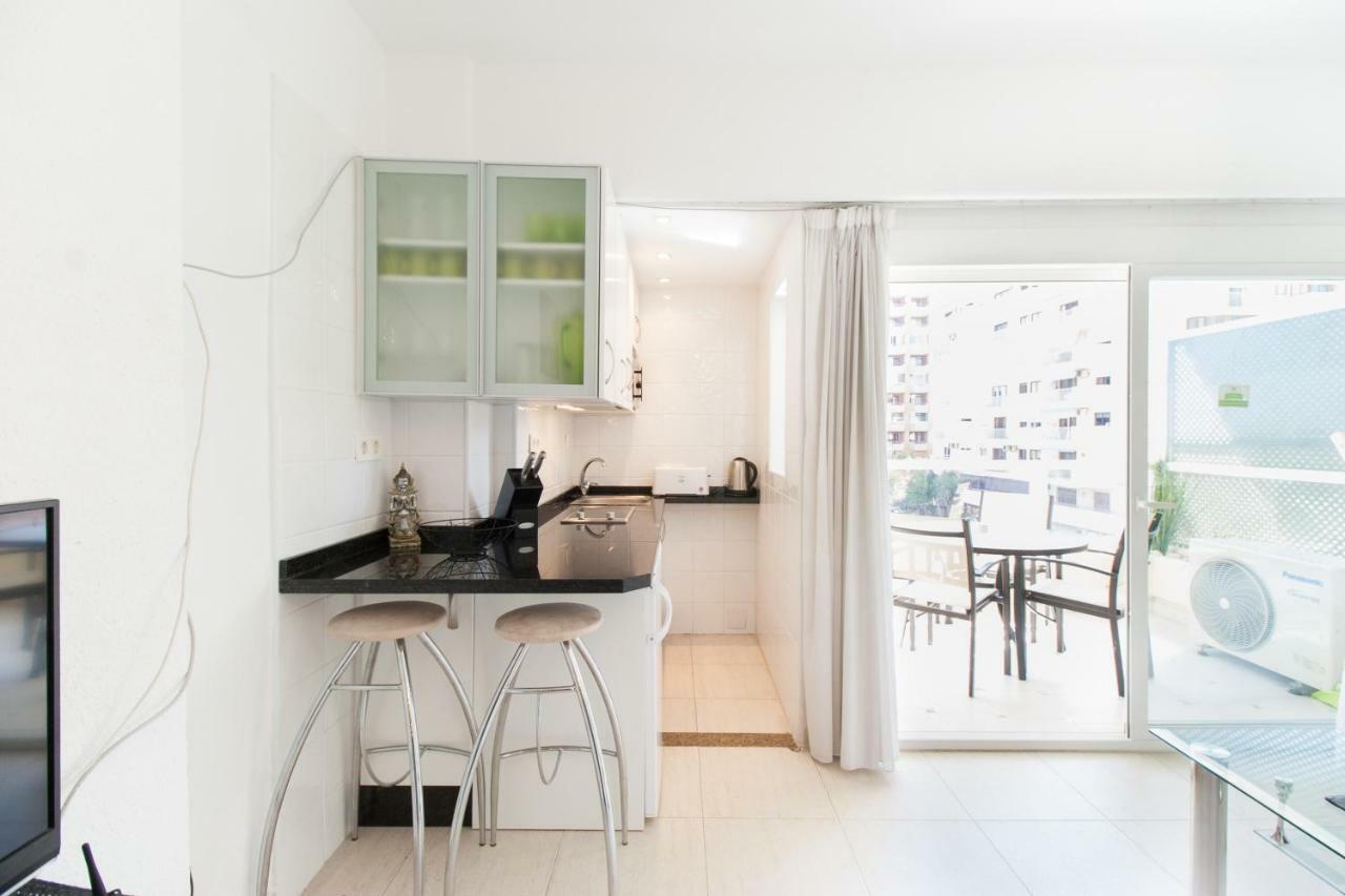 Hotel Apartamento Pyr Fuengirola Private Sunny Pool Side מראה חיצוני תמונה