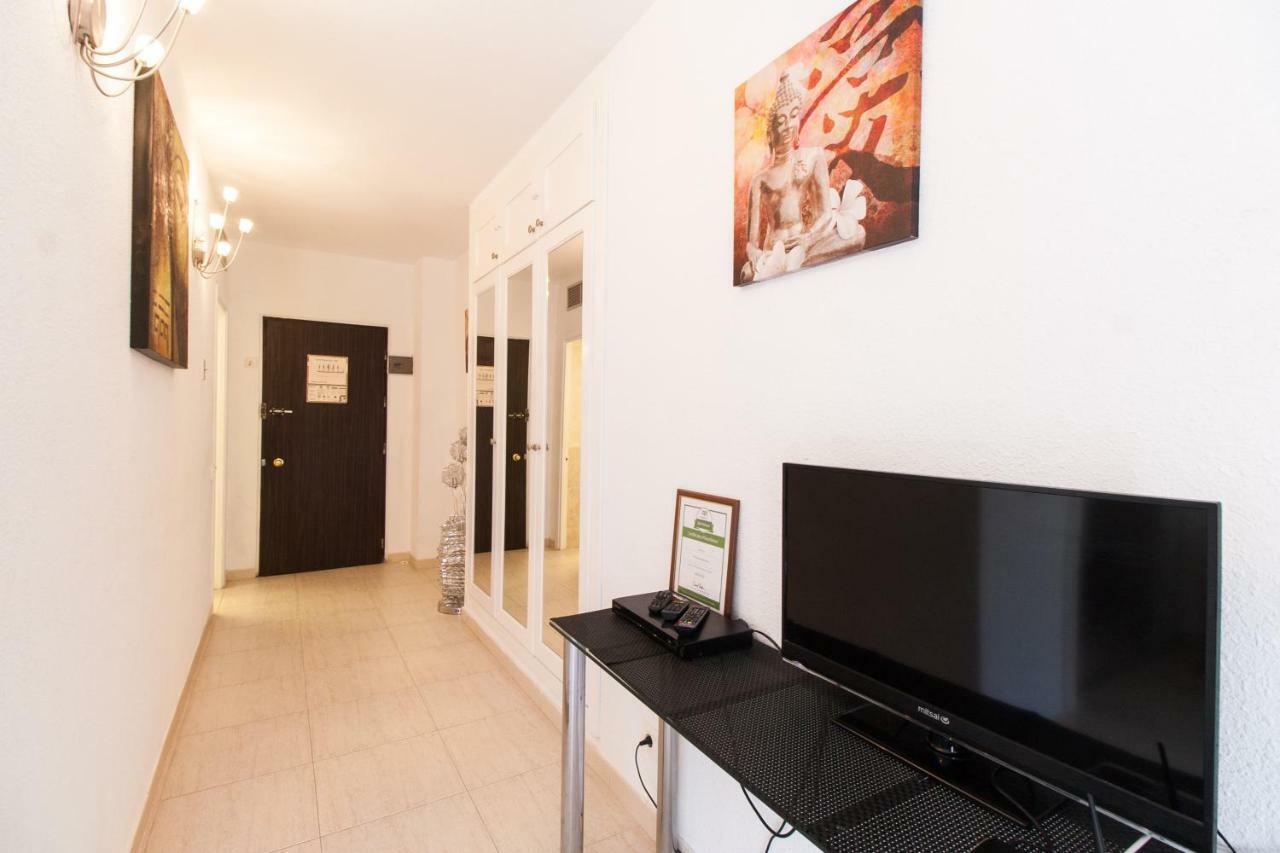 Hotel Apartamento Pyr Fuengirola Private Sunny Pool Side מראה חיצוני תמונה