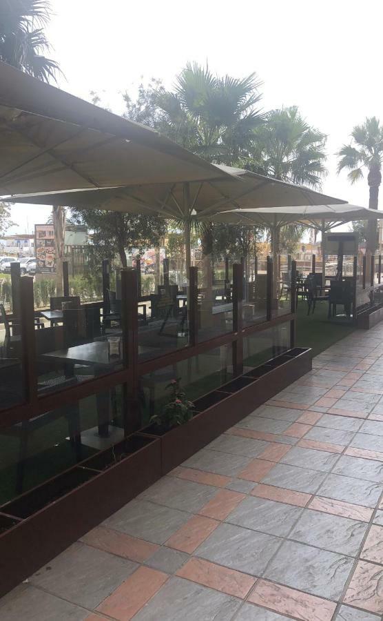 Hotel Apartamento Pyr Fuengirola Private Sunny Pool Side מראה חיצוני תמונה